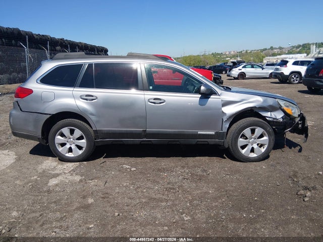 44957242 :رقم المزاد ، 4S4BRBKC0A3319279 vin ، 2010 Subaru Outback 2.5i Limited مزاد بيع
