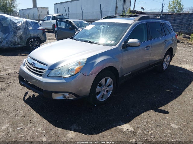 44957242 :رقم المزاد ، 4S4BRBKC0A3319279 vin ، 2010 Subaru Outback 2.5i Limited مزاد بيع