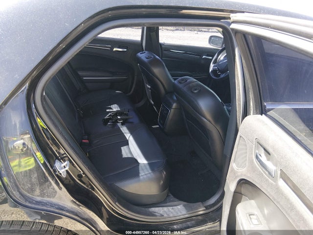 Продажа на аукционе авто 2015 Chrysler 300 Limited, vin: 2C3CCARG2FH782000, номер лота: 44957260
