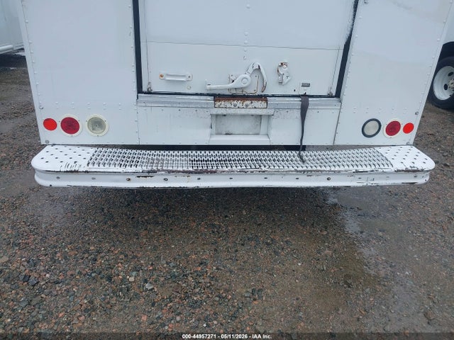1F65F5KY6F0A10581 Ford F-59 Commercial Stripped