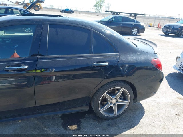 2015 Mercedes-benz C 400 4matic მანქანა იყიდება აუქციონზე, vin: 55SWF6GB6FU025545, აუქციონის ნომერი: 44957275