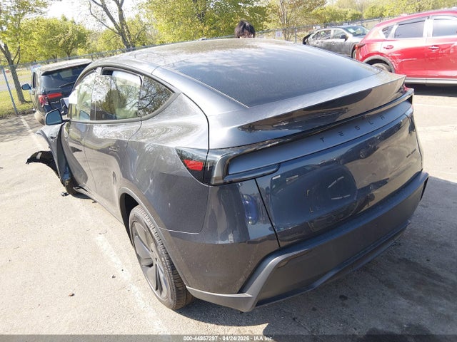 Tesla Model Y 2026 7SAYGDEE1TA672262 Image 3