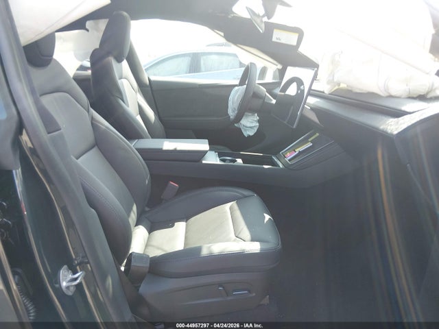 Tesla Model Y 2026 7SAYGDEE1TA672262 Image 5