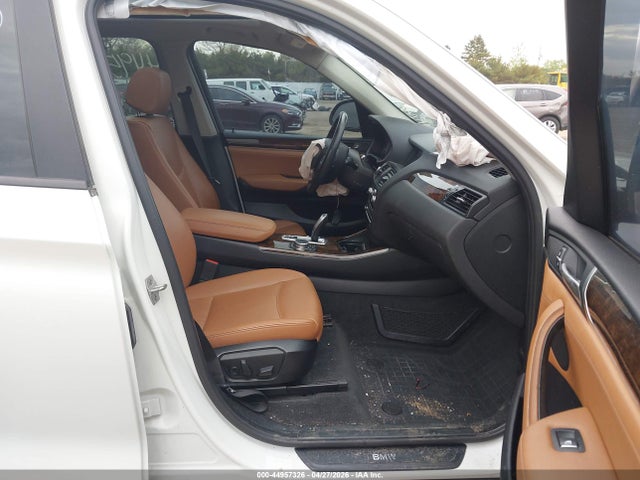 44957326 :رقم المزاد ، 5UXWY3C59F0E97703 vin ، 2015 Bmw X3 Xdrive28d مزاد بيع
