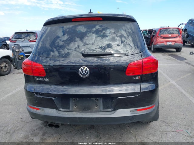 WVGRV7AX5HW507008 Volkswagen Tiguan 2.0t Wolfsburg Edition