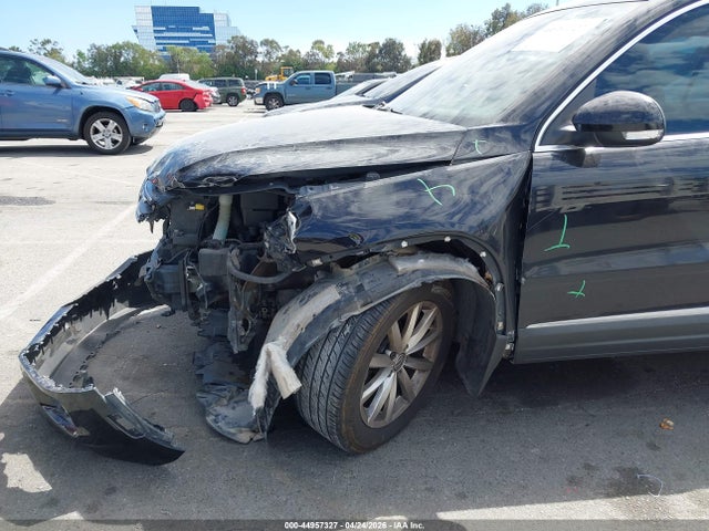 WVGRV7AX5HW507008 Volkswagen Tiguan 2.0t Wolfsburg Edition