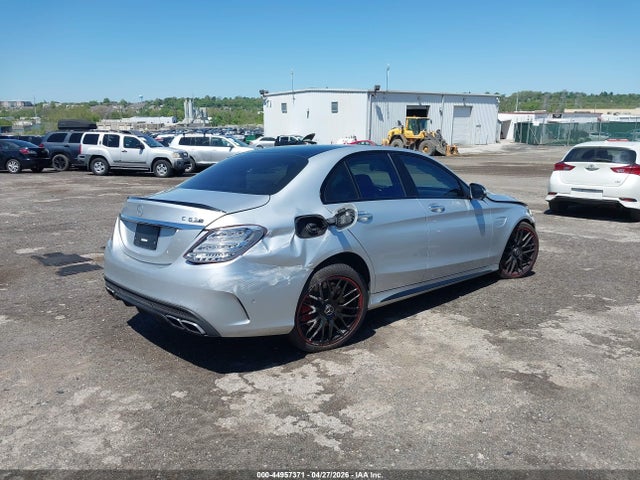 55SWF8HB9FU084227 Mercedes-Benz C 63 Amg S