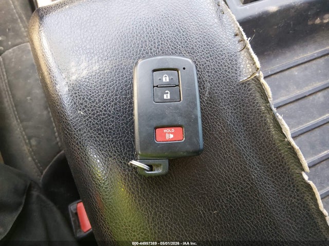 5TFDY5F12LX877737 Toyota Tundra Sr5