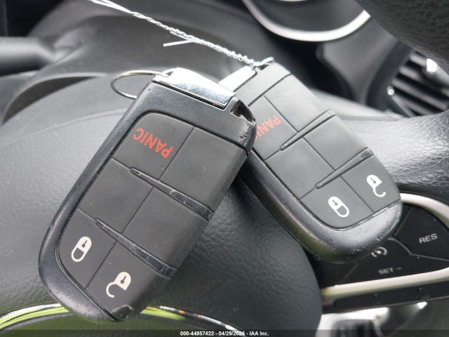 44957422 :رقم المزاد ، 3C4NJCAB5LT102504 vin ، 2020 Jeep Compass Sport Fwd مزاد بيع