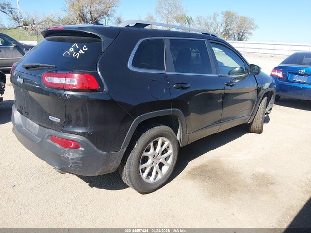 Jeep Cherokee Latitude 2014 1C4PJMCS0EW124340 Image 4