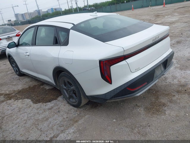 KIA K4 Lxs 2025 3KPFT4DE7SE034056 Image 3