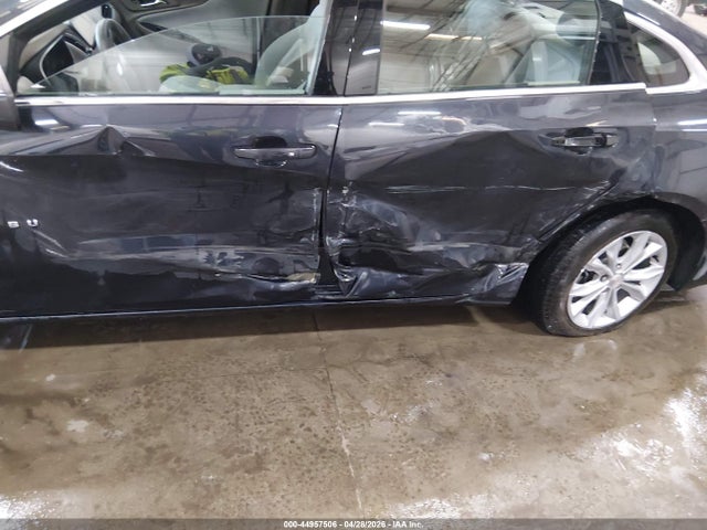 1G1ZD5ST3PF243706 Chevrolet Malibu Fwd 1lt