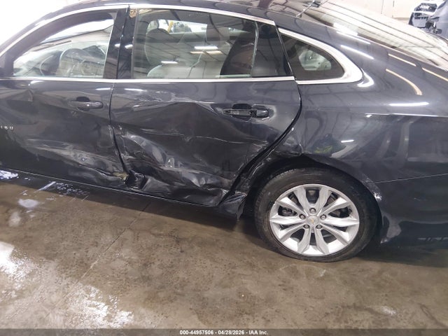 1G1ZD5ST3PF243706 Chevrolet Malibu Fwd 1lt