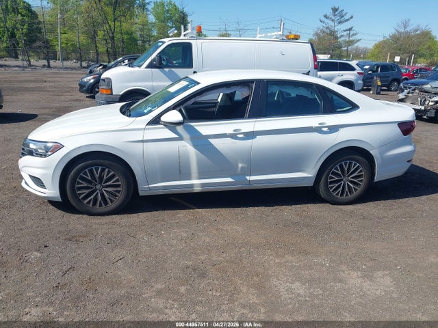 44957511 :رقم المزاد ، 3VWC57BU2MM011945 vin ، 2021 Volkswagen Jetta 1.4t R-line/1.4t S/1.4t Se مزاد بيع