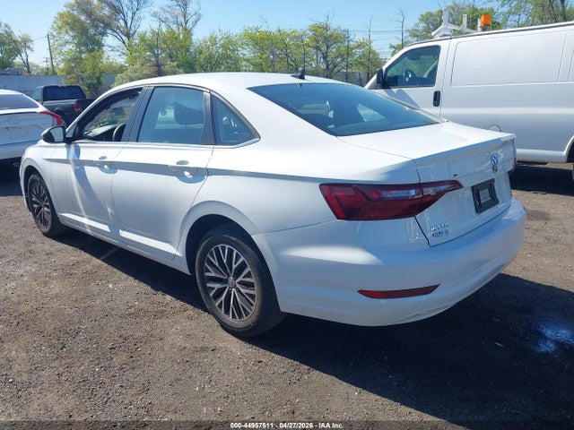 44957511 :رقم المزاد ، 3VWC57BU2MM011945 vin ، 2021 Volkswagen Jetta 1.4t R-line/1.4t S/1.4t Se مزاد بيع