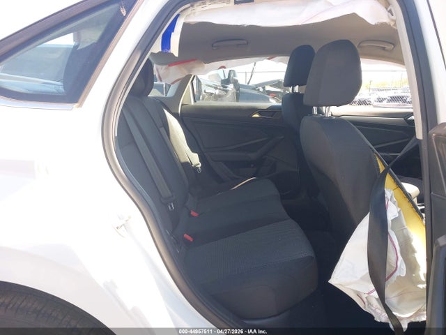 44957511 :رقم المزاد ، 3VWC57BU2MM011945 vin ، 2021 Volkswagen Jetta 1.4t R-line/1.4t S/1.4t Se مزاد بيع
