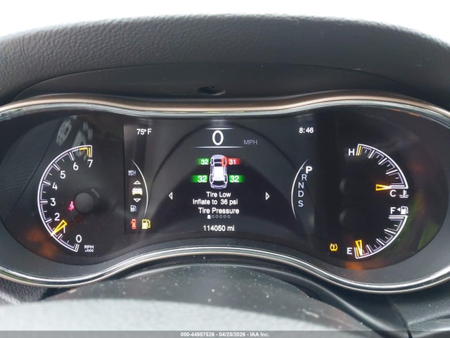 Продаж на аукціоні авто 2015 Jeep Grand Cherokee Laredo, vin: 1C4RJEAG1FC825517, номер лоту: 44957526