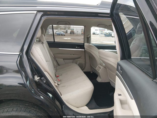 2010 Subaru Outback 2.5i Premium მანქანა იყიდება აუქციონზე, vin: 4S4BRBCC4A3362649, აუქციონის ნომერი: 44957530