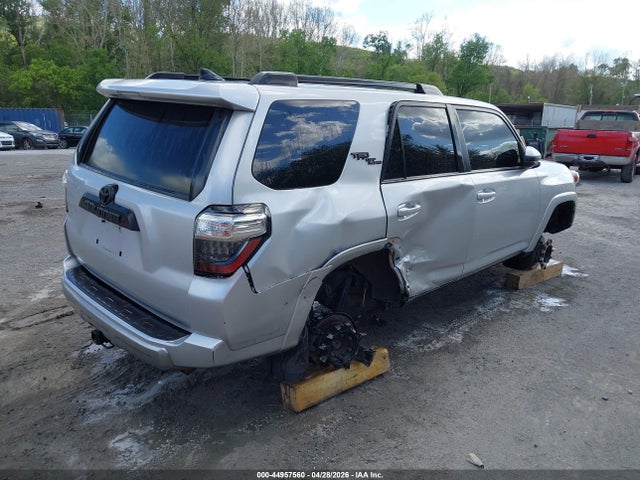 44957560 :رقم المزاد ، JTEPU5JR3M5919444 vin ، 2021 Toyota 4runner Trd Off Road مزاد بيع