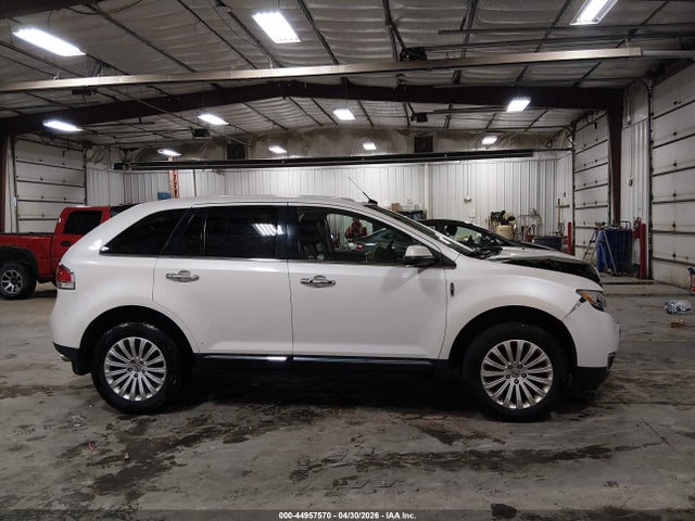 2013 Lincoln Mkx მანქანა იყიდება აუქციონზე, vin: 2LMDJ8JK2DBL15691, აუქციონის ნომერი: 44957570