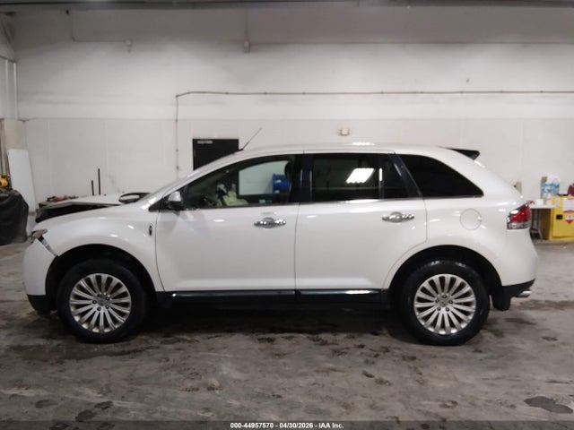 2013 Lincoln Mkx მანქანა იყიდება აუქციონზე, vin: 2LMDJ8JK2DBL15691, აუქციონის ნომერი: 44957570