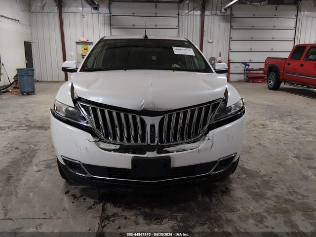 2013 Lincoln Mkx მანქანა იყიდება აუქციონზე, vin: 2LMDJ8JK2DBL15691, აუქციონის ნომერი: 44957570