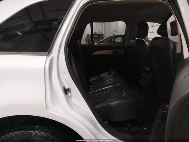 2013 Lincoln Mkx მანქანა იყიდება აუქციონზე, vin: 2LMDJ8JK2DBL15691, აუქციონის ნომერი: 44957570
