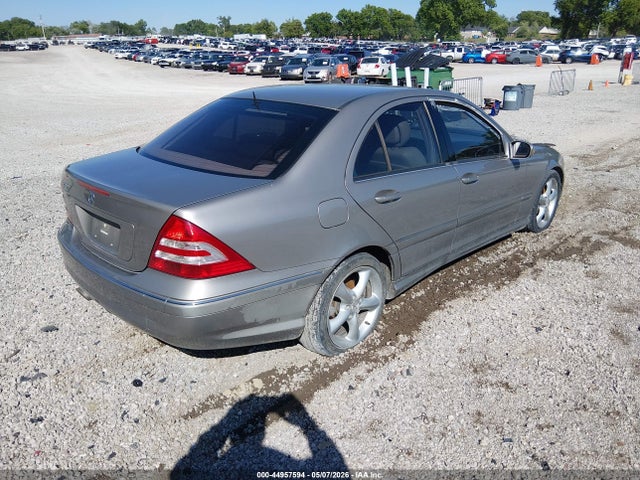 Продаж на аукціоні авто 2006 Mercedes-benz C 230 Sport, vin: WDBRF52HX6F729066, номер лоту: 44957594