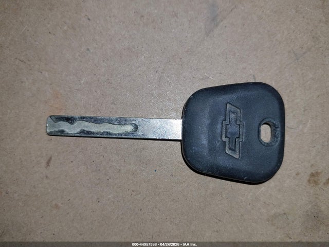 3GCPCRECXFG490044 Chevrolet Silverado 1500 1lt
