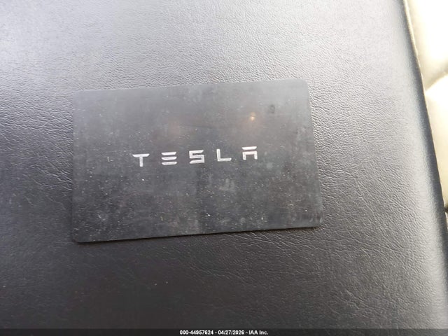 Продажа на аукционе авто 2021 Tesla Model Y Long Range Dual Motor All-wheel Drive, vin: 5YJYGDEE3MF193598, номер лота: 44957624