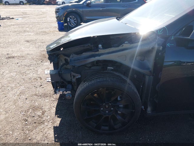 Продажа на аукционе авто 2021 Tesla Model Y Long Range Dual Motor All-wheel Drive, vin: 5YJYGDEE3MF193598, номер лота: 44957624