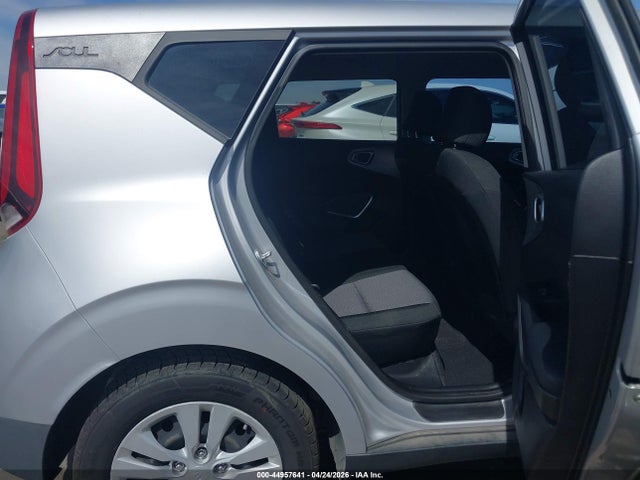 KNDJ23AU1L7089235 KIA SOUL LX