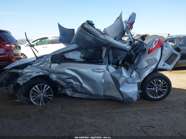 5YFBURHE3FP253233 Toyota Corolla Le Plus