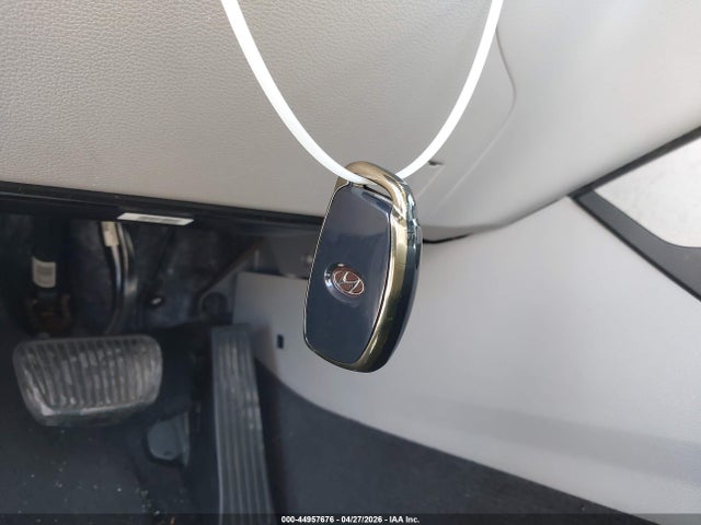 Aukcja sprzedaży 2016 Hyundai Sonata Hybrid Se, vin: KMHE24L15GA036536, numer aukcji: 44957676