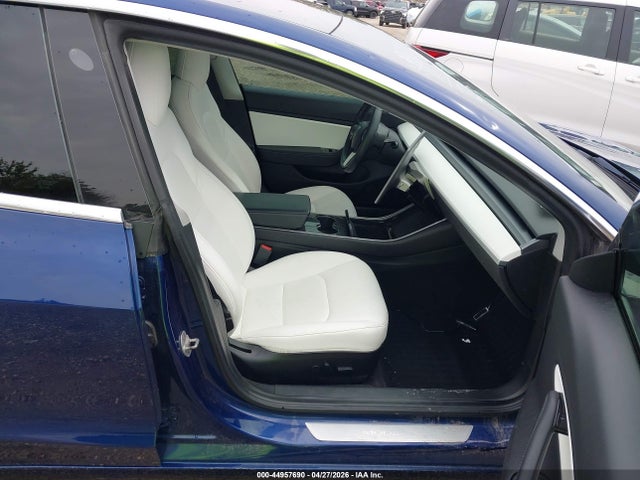 Tesla Model 3 Long Range/performance 2019 5YJ3E1EB4KF192638 Image 5