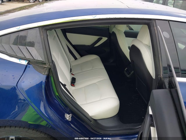 Tesla Model 3 Long Range/performance 2019 5YJ3E1EB4KF192638 Image 8