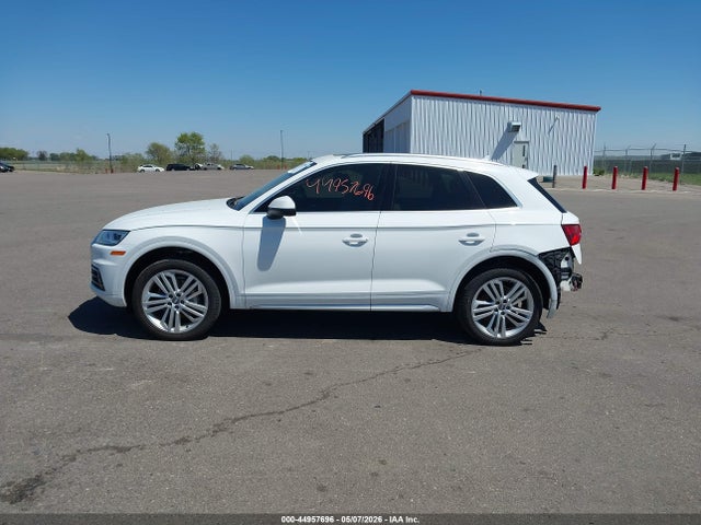 44957696 :رقم المزاد ، WA1BNAFY1J2006435 vin ، 2018 Audi Q5 2.0t Premium/2.0t Tech Premium مزاد بيع