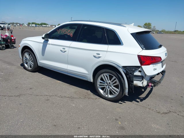 44957696 :رقم المزاد ، WA1BNAFY1J2006435 vin ، 2018 Audi Q5 2.0t Premium/2.0t Tech Premium مزاد بيع