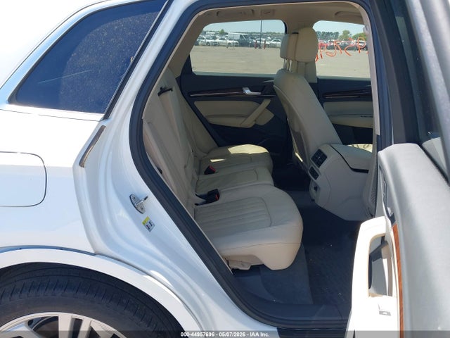 44957696 :رقم المزاد ، WA1BNAFY1J2006435 vin ، 2018 Audi Q5 2.0t Premium/2.0t Tech Premium مزاد بيع