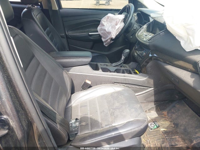 Продажа на аукционе авто 2017 Ford Escape Titanium, vin: 1FMCU9J91HUE70606, номер лота: 44957725