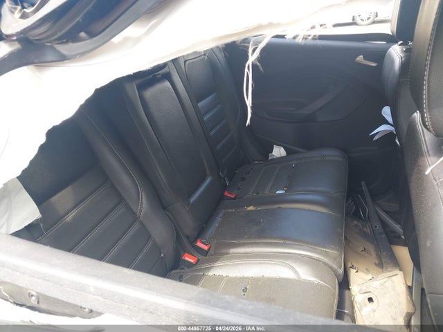 Продажа на аукционе авто 2017 Ford Escape Titanium, vin: 1FMCU9J91HUE70606, номер лота: 44957725