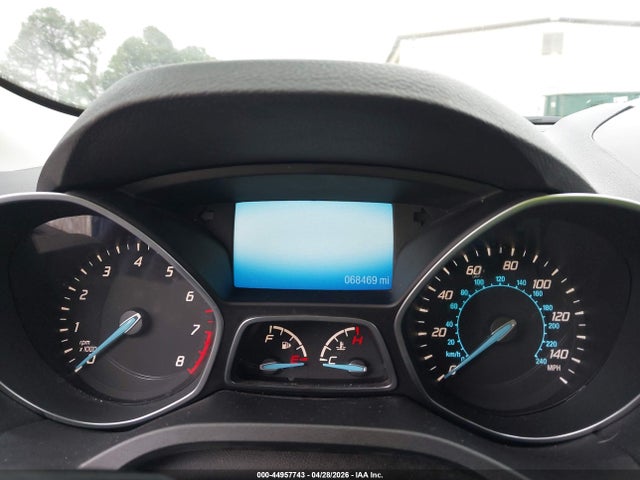 44957743 :رقم المزاد ، 1FMCU0J91FUA73289 vin ، 2015 Ford Escape Titanium مزاد بيع