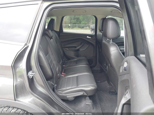 44957743 :رقم المزاد ، 1FMCU0J91FUA73289 vin ، 2015 Ford Escape Titanium مزاد بيع