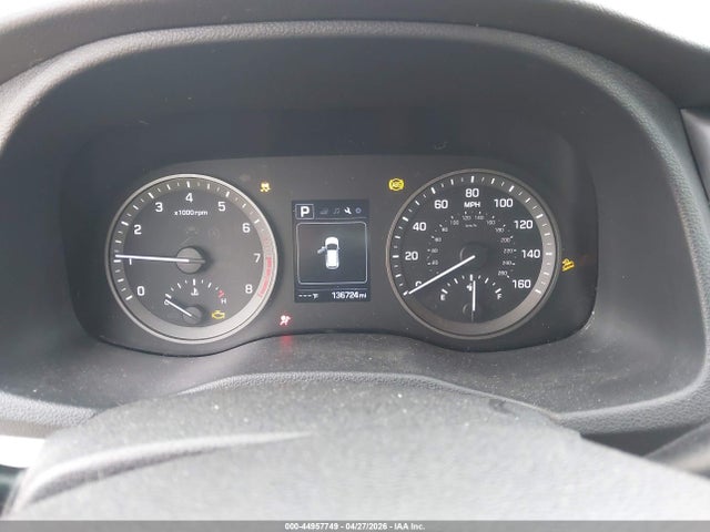 44957749 :رقم المزاد ، KM8J23A49JU693321 vin ، 2018 Hyundai Tucson Se مزاد بيع