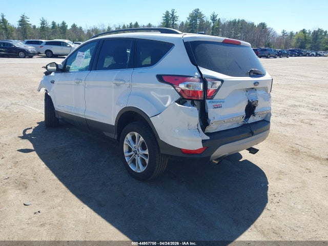Ford ESCAPE SE 2018 1FMCU9GD7JUC20269 Image 3