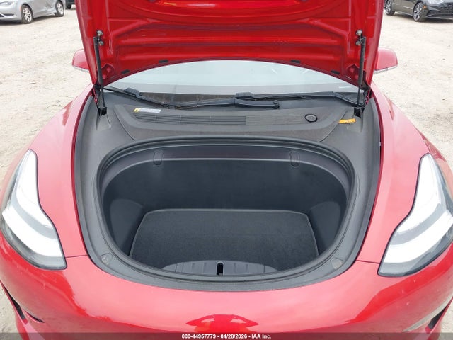 Tesla Model 3 Long Range/mid Range 2018 5YJ3E1EAXJF095742 Image 10