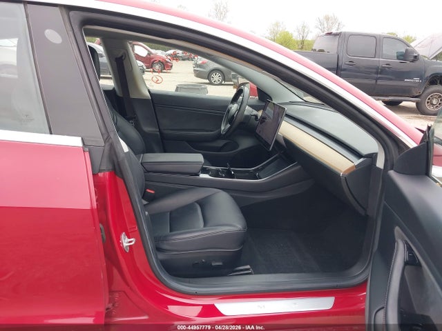 Tesla Model 3 Long Range/mid Range 2018 5YJ3E1EAXJF095742 Image 5