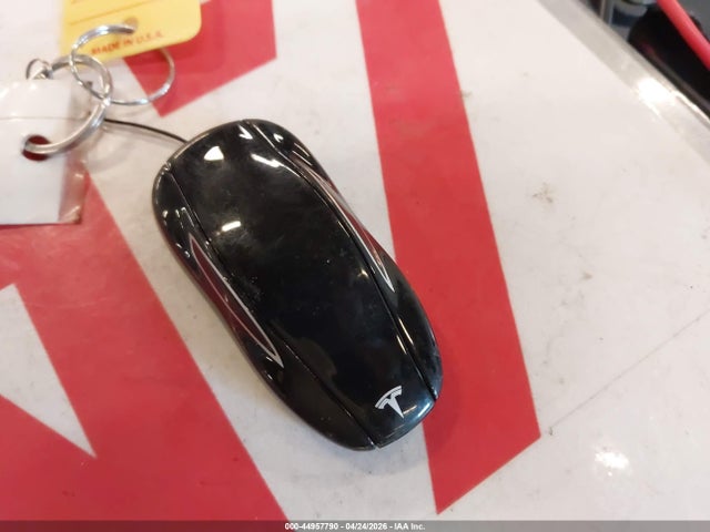 Tesla Model S 85d/p85d 2015 5YJSA1H4XFF093414 Image 11