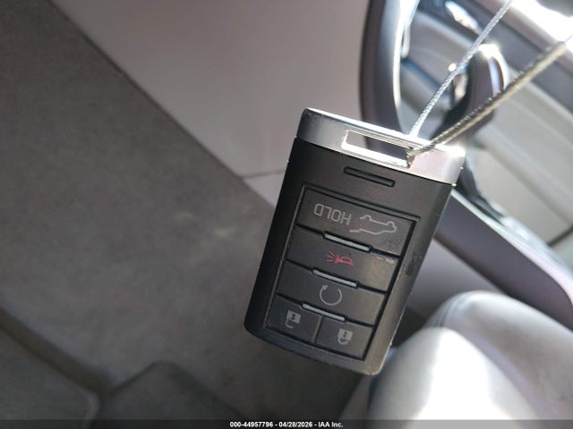 44957796 :رقم المزاد ، 3GYFNEE39DS629308 vin ، 2013 Cadillac Srx Premium Collection مزاد بيع