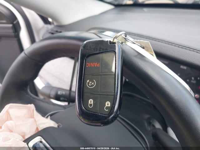 2022 Jeep Compass Latitude Lux 4x4 მანქანა იყიდება აუქციონზე, vin: 3C4NJDFB2NT173337, აუქციონის ნომერი: 44957810